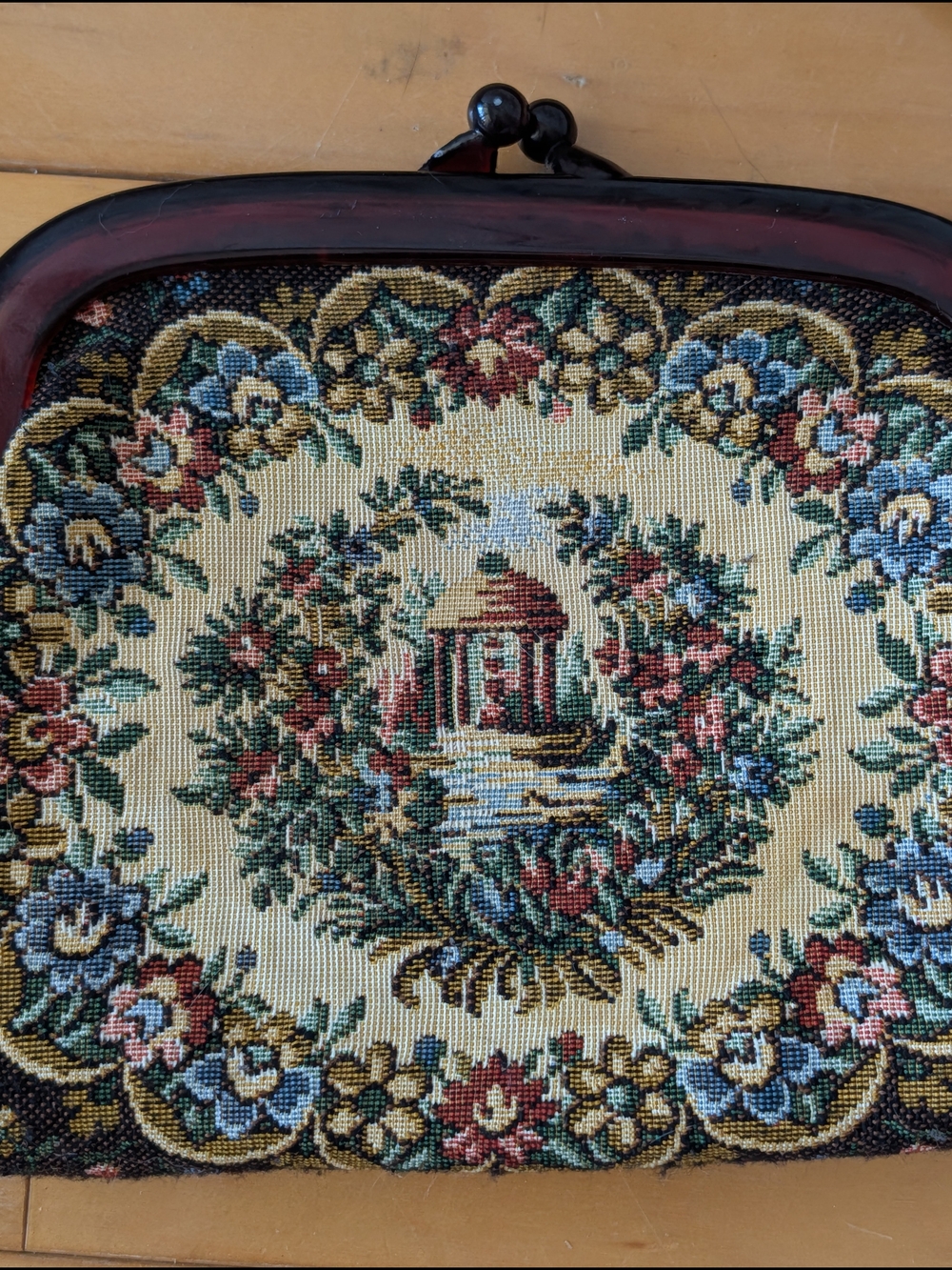 Vtg Tapestry Kiss-Lock Purse - Picture 2 of 10